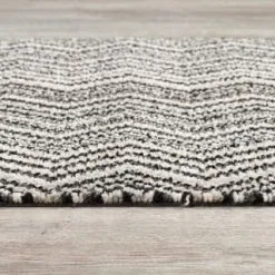 B&M Buddy Chevron Mono Doormat -Furniture shop 392186 buddy chevron mat mono 2